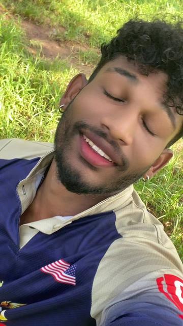 @Rowdy Black Lakshan