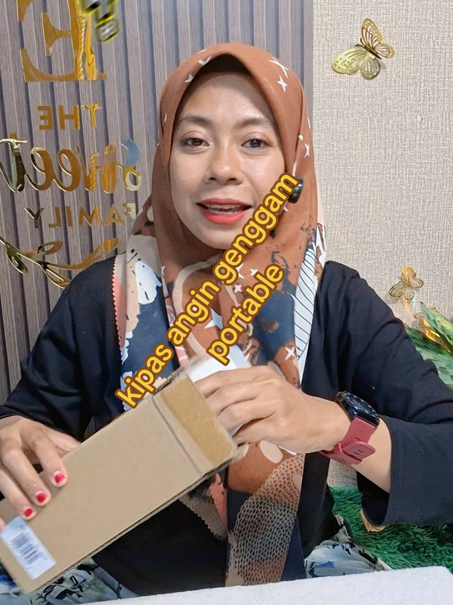 @Siti Fatimah|Gift Box