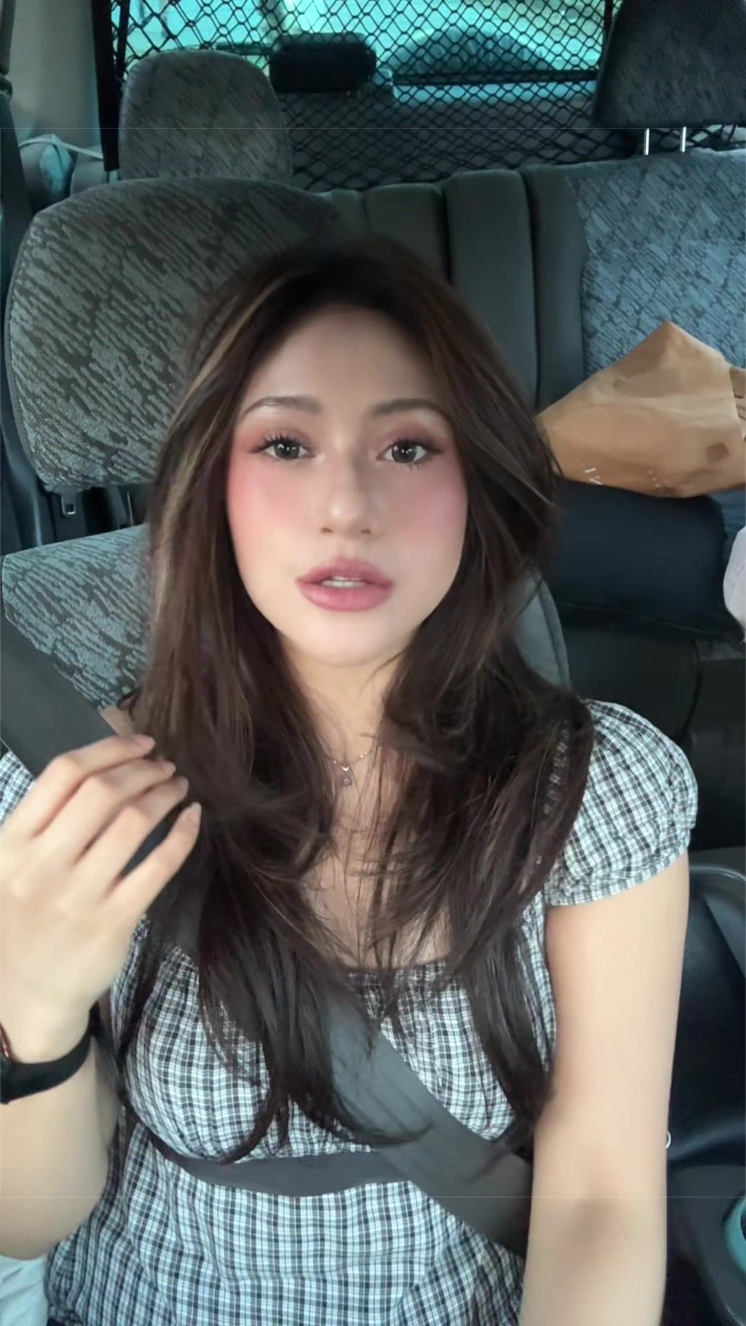 @khanadisya