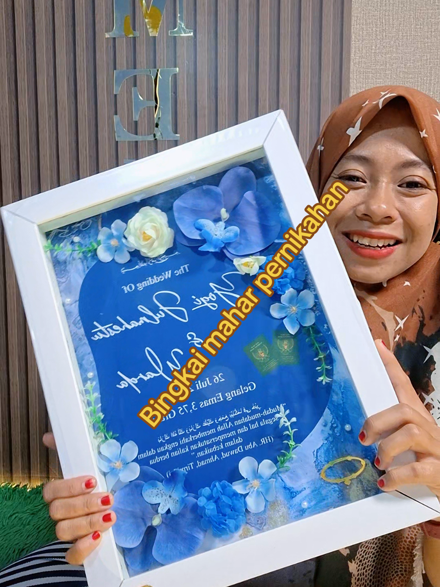 @Siti Fatimah|Gift Box