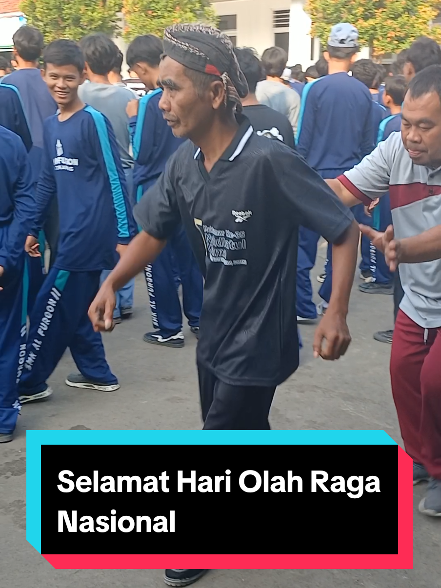 @Galeriku_di_Sekolah