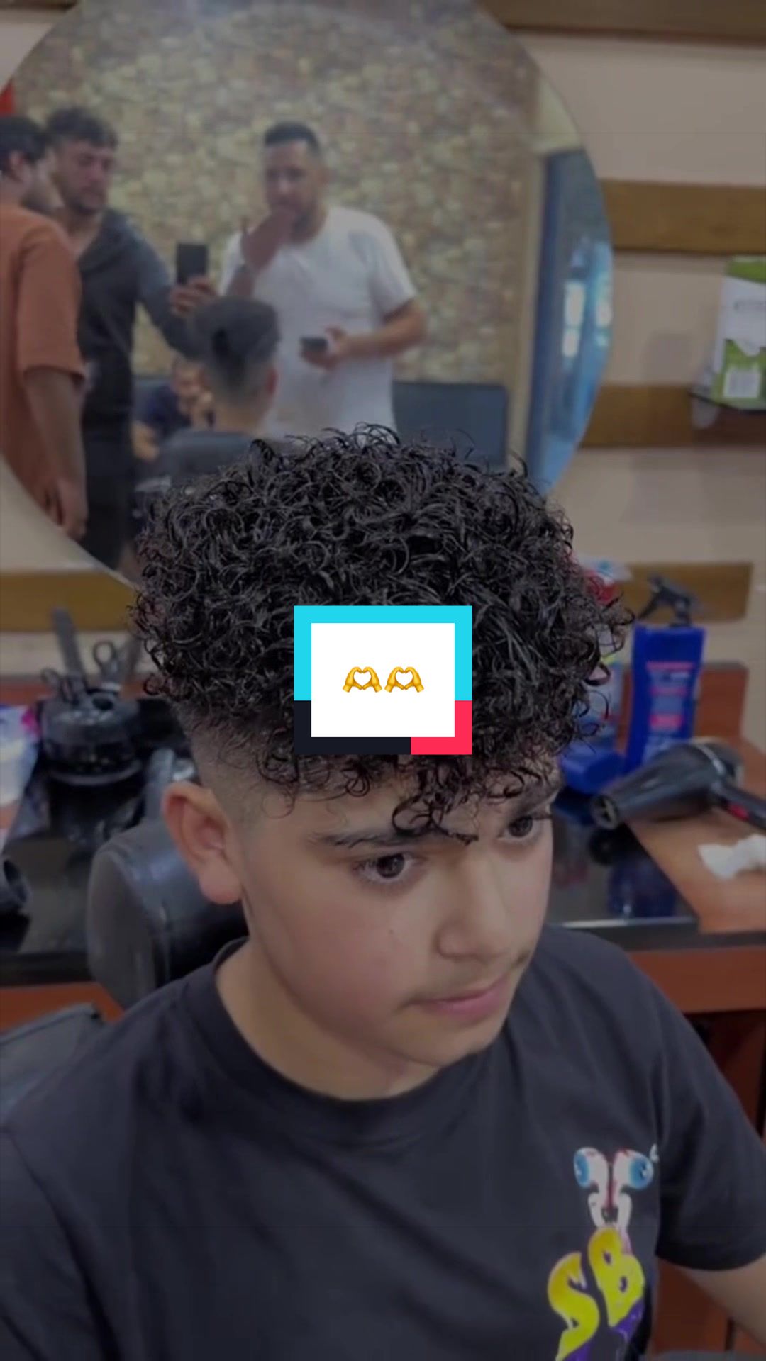 @شيرجان كمروك