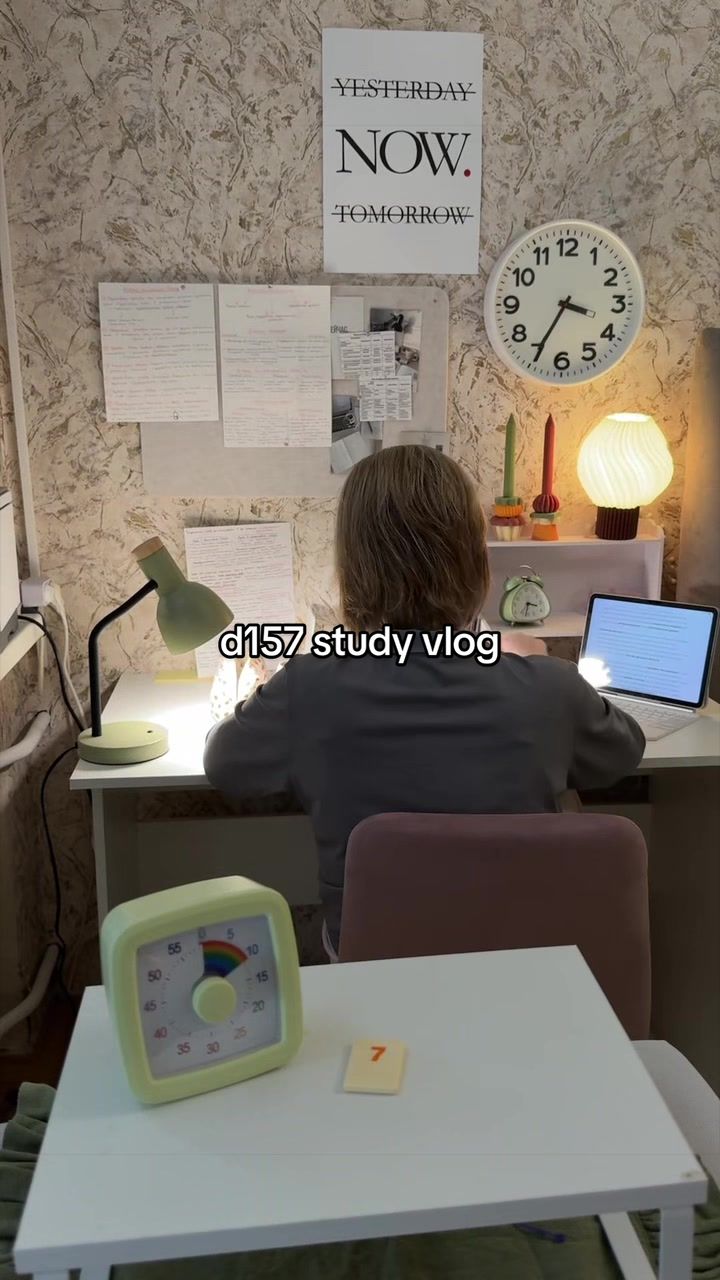 @dasha | study vlogs📚