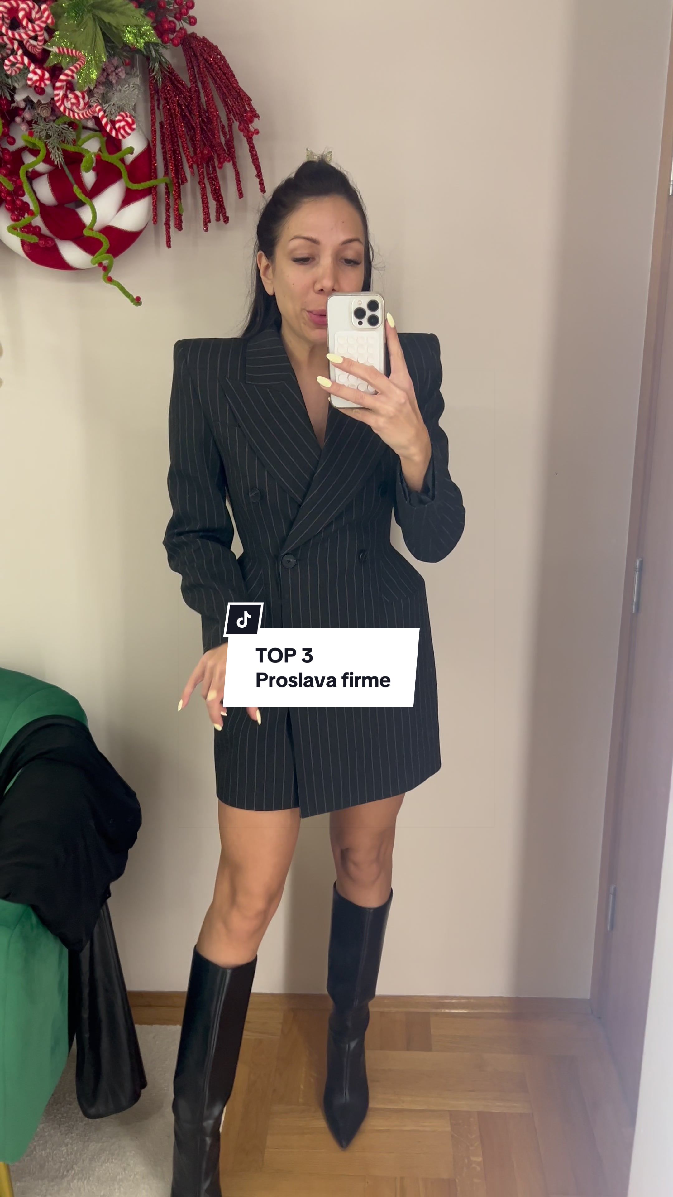 @Spektakl od žene