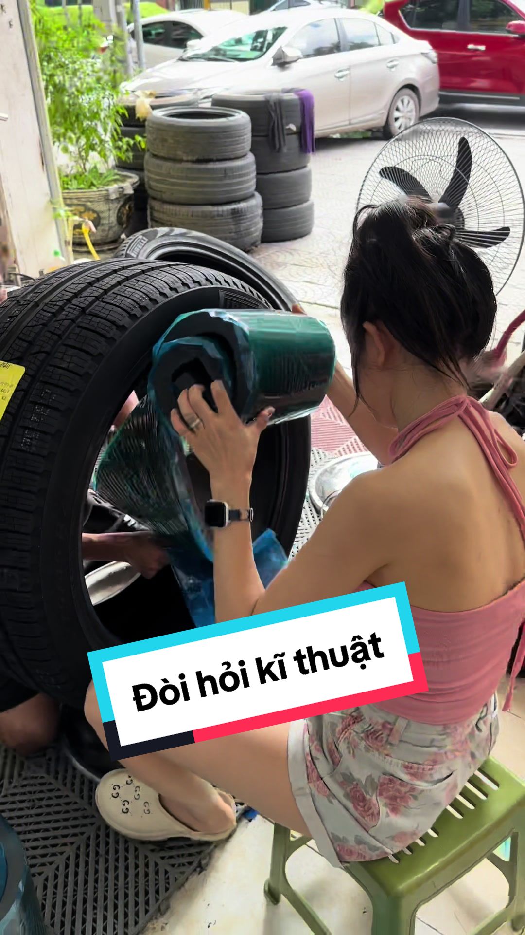 @H&ugrave;ngLốp(m&uacute;t chống đinh ti&ecirc;u &acirc;m