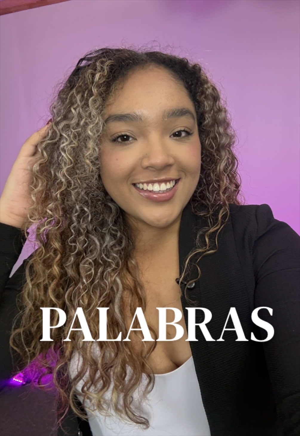 @Aneisha Cortés Periodista