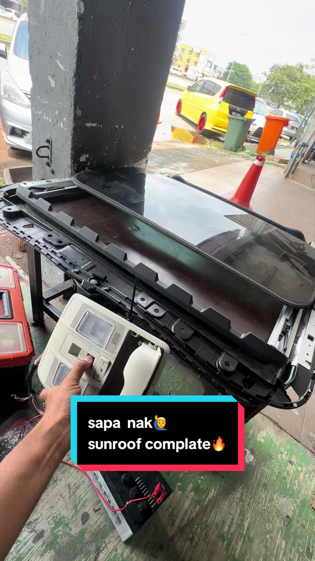 @SHAKIRIN SUNROOF SPECIALIST