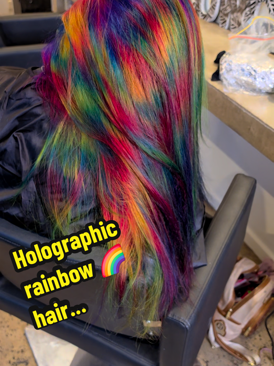 @TheCowgirlColourist
