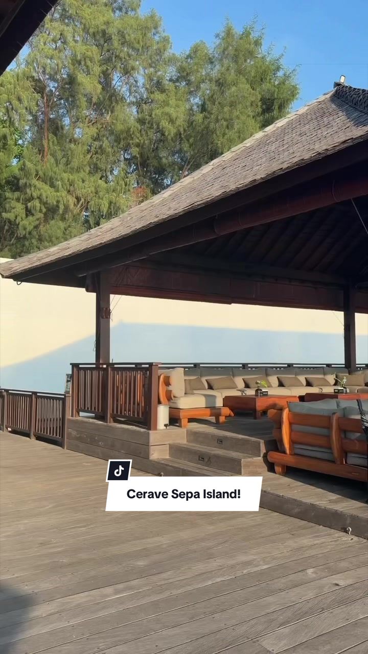 @Crescentia Delinda🌙