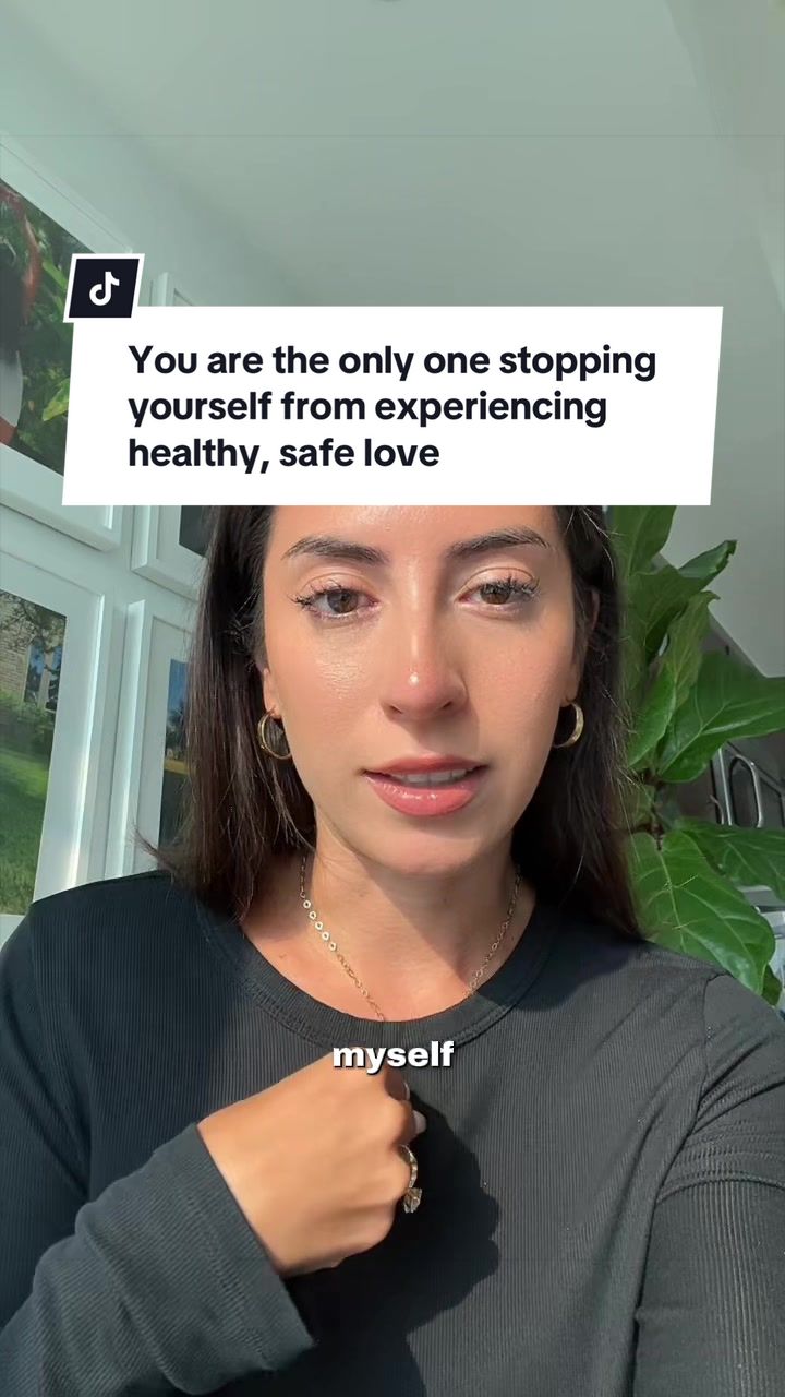 @rachelmonica.c