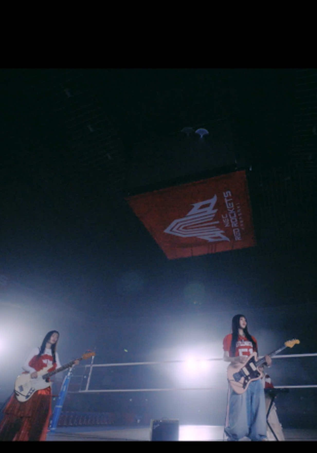 @SILENT SIREN (サイサイ)