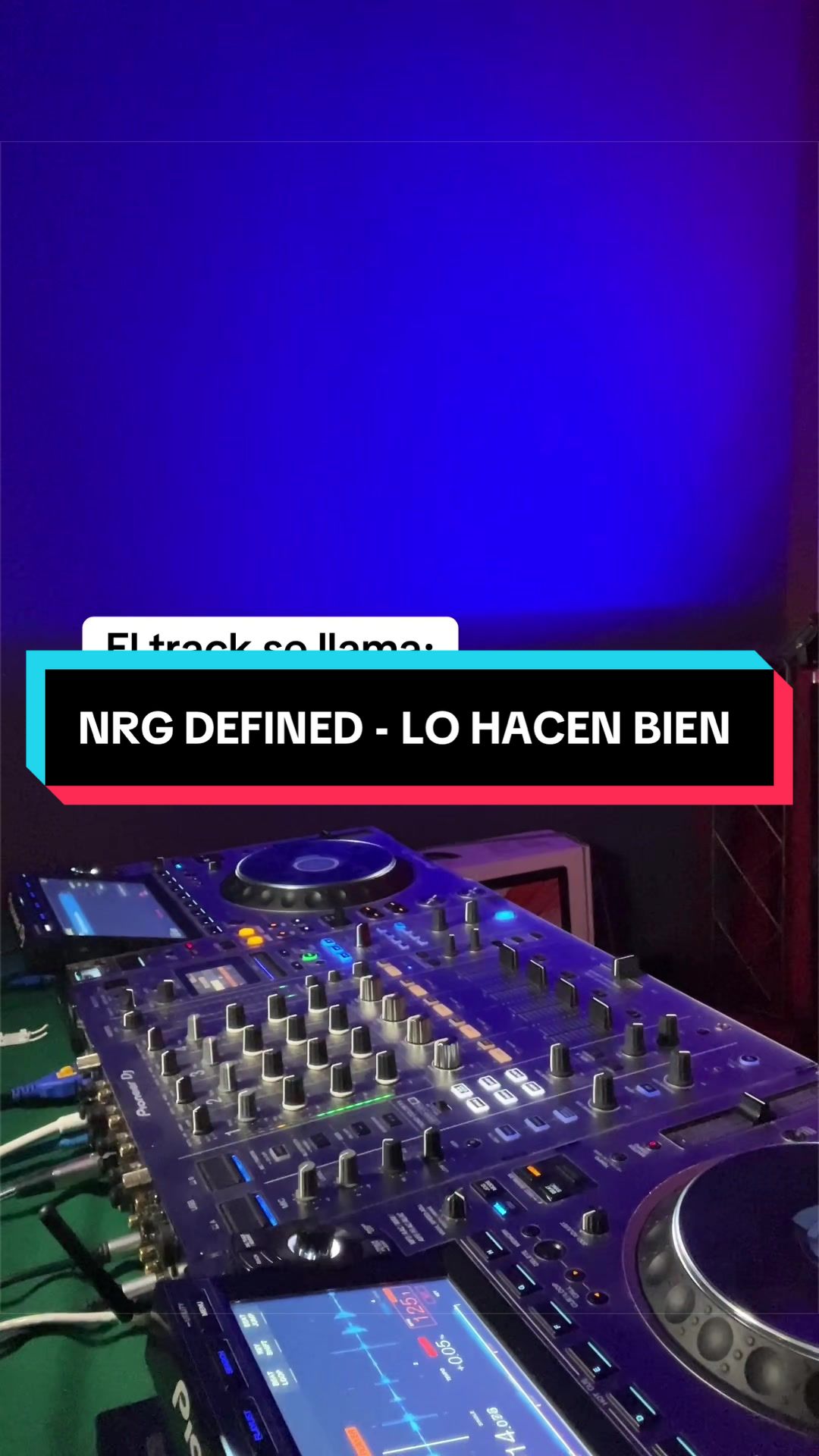 @Javier Dee | DJ
