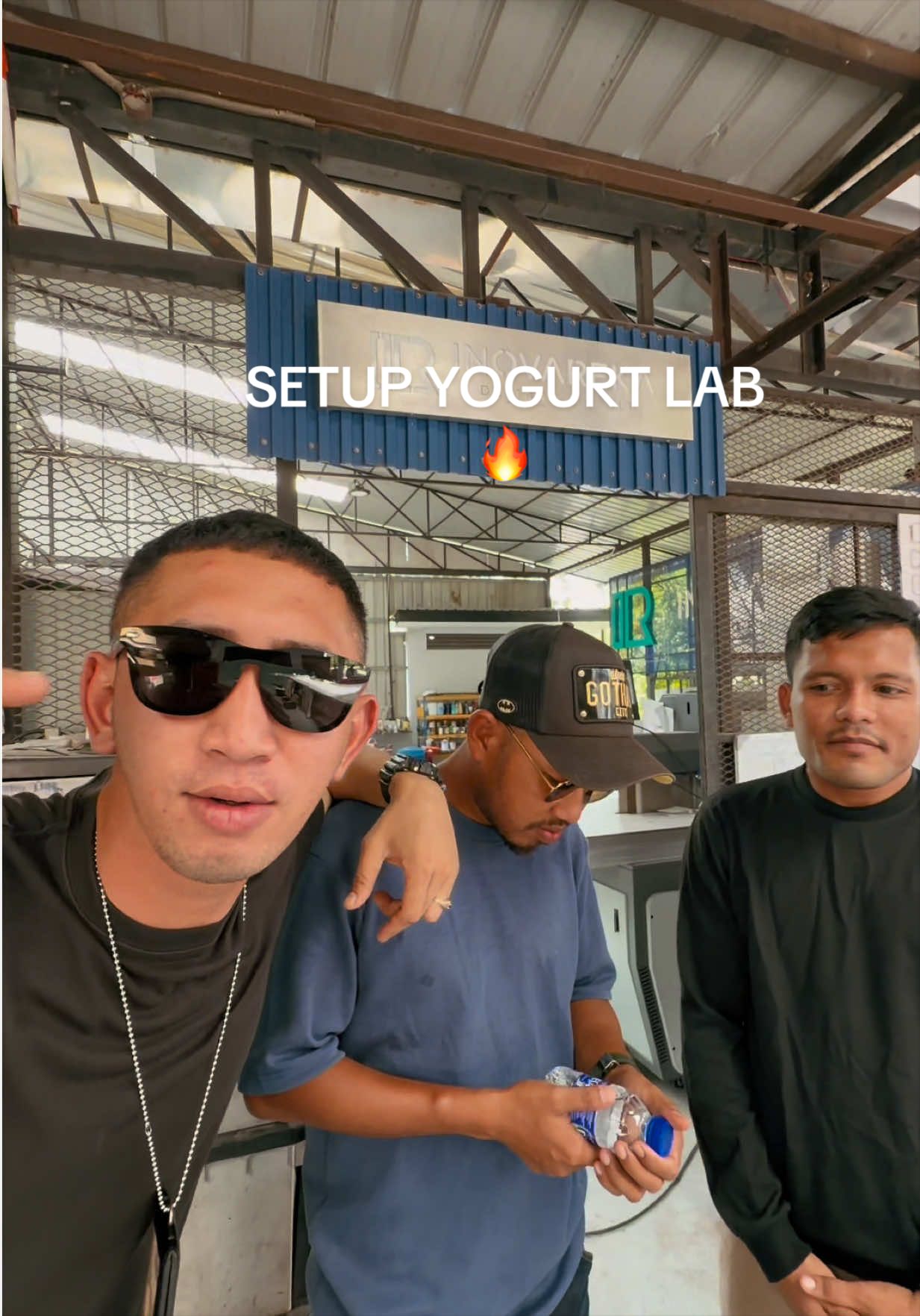 @MR YOGURT HQ