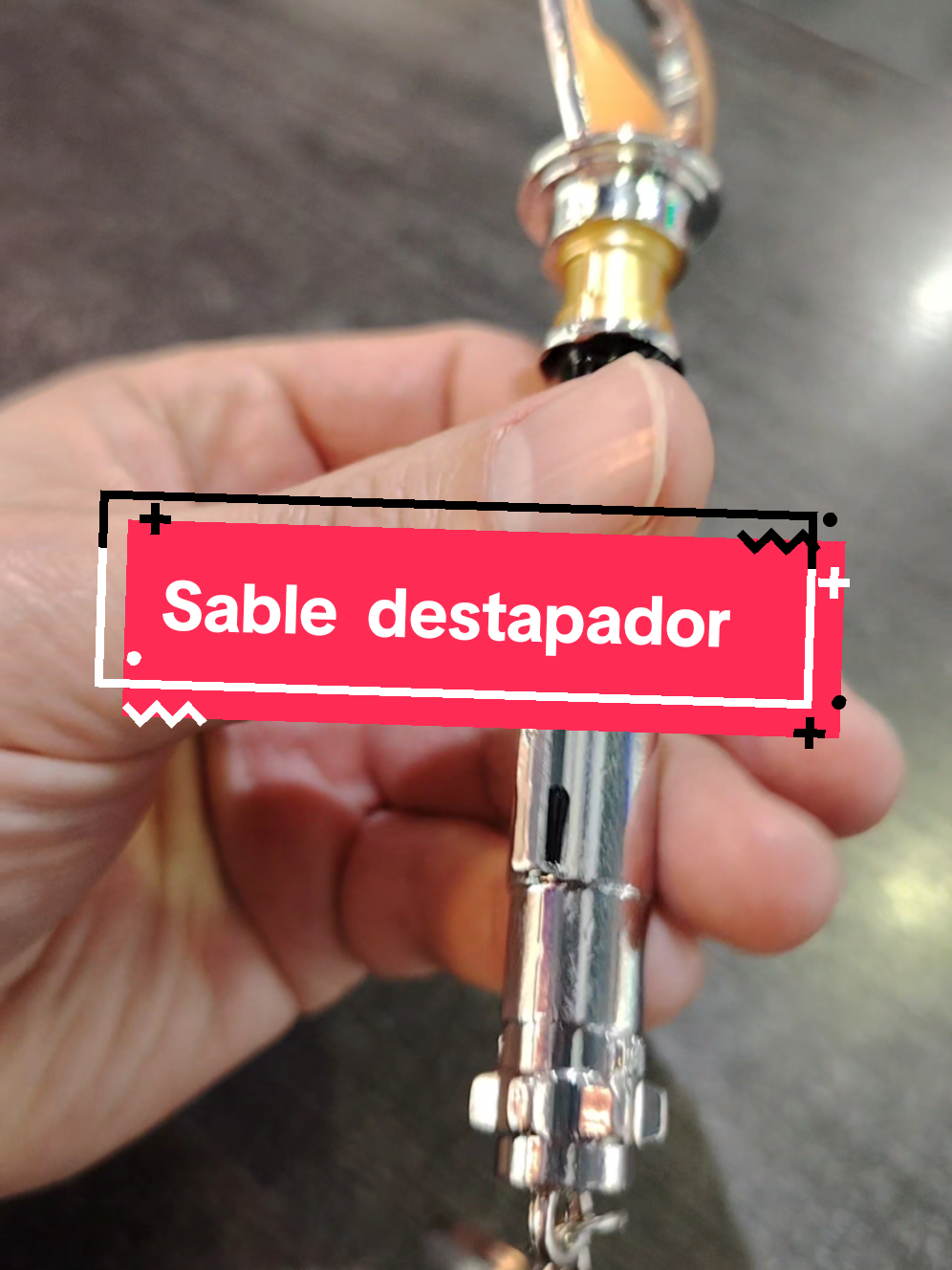 @Liralcás