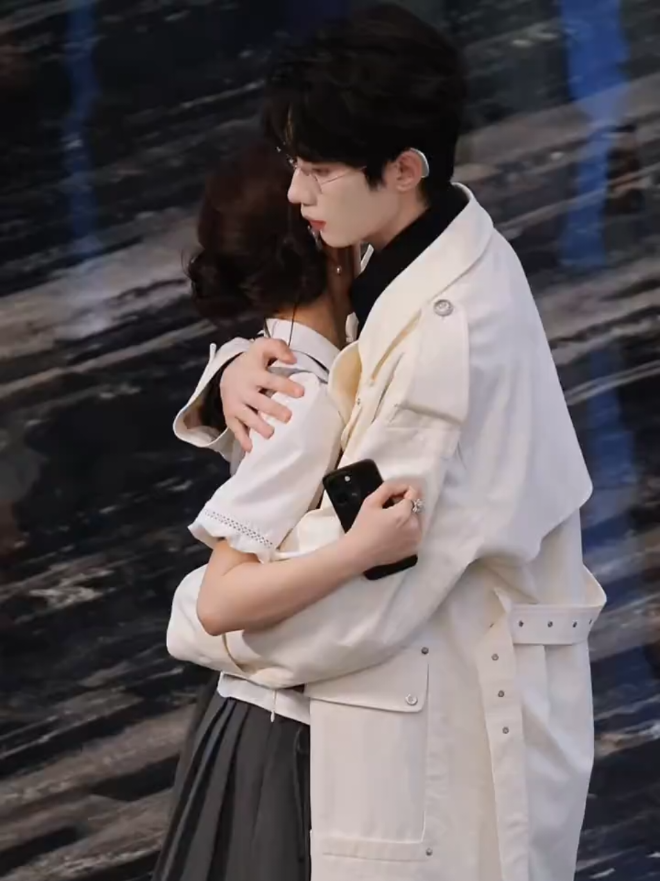 @𝐊ẹ𝐨 . 𝐁ô𝐧𝐠 . 𝐍𝐡ỏ ᥫᩣ