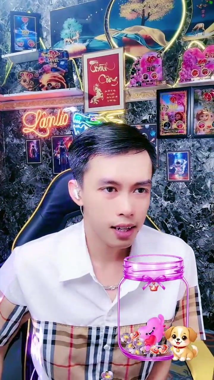 @Lâm li o Tẽn Tẽn