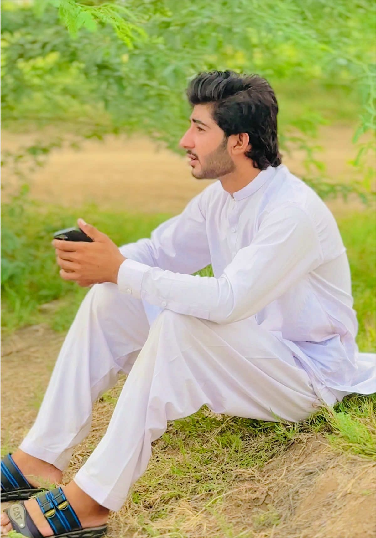 @Adeel.Mughal.جٹ🥂🖤