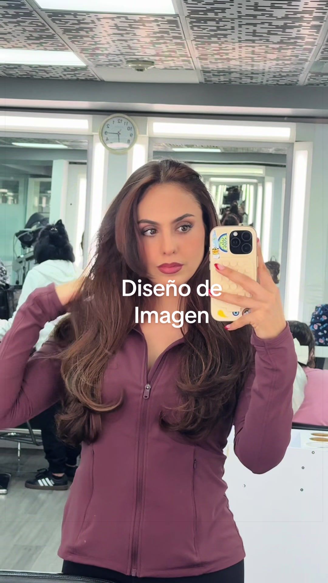 @Karla Esquivel 🦋