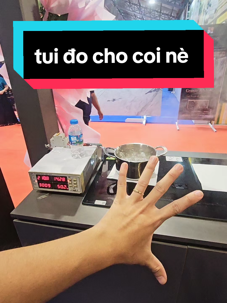 @THẰNG THỢ ĐỤNG