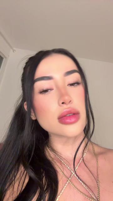 @Mila 🐰💕