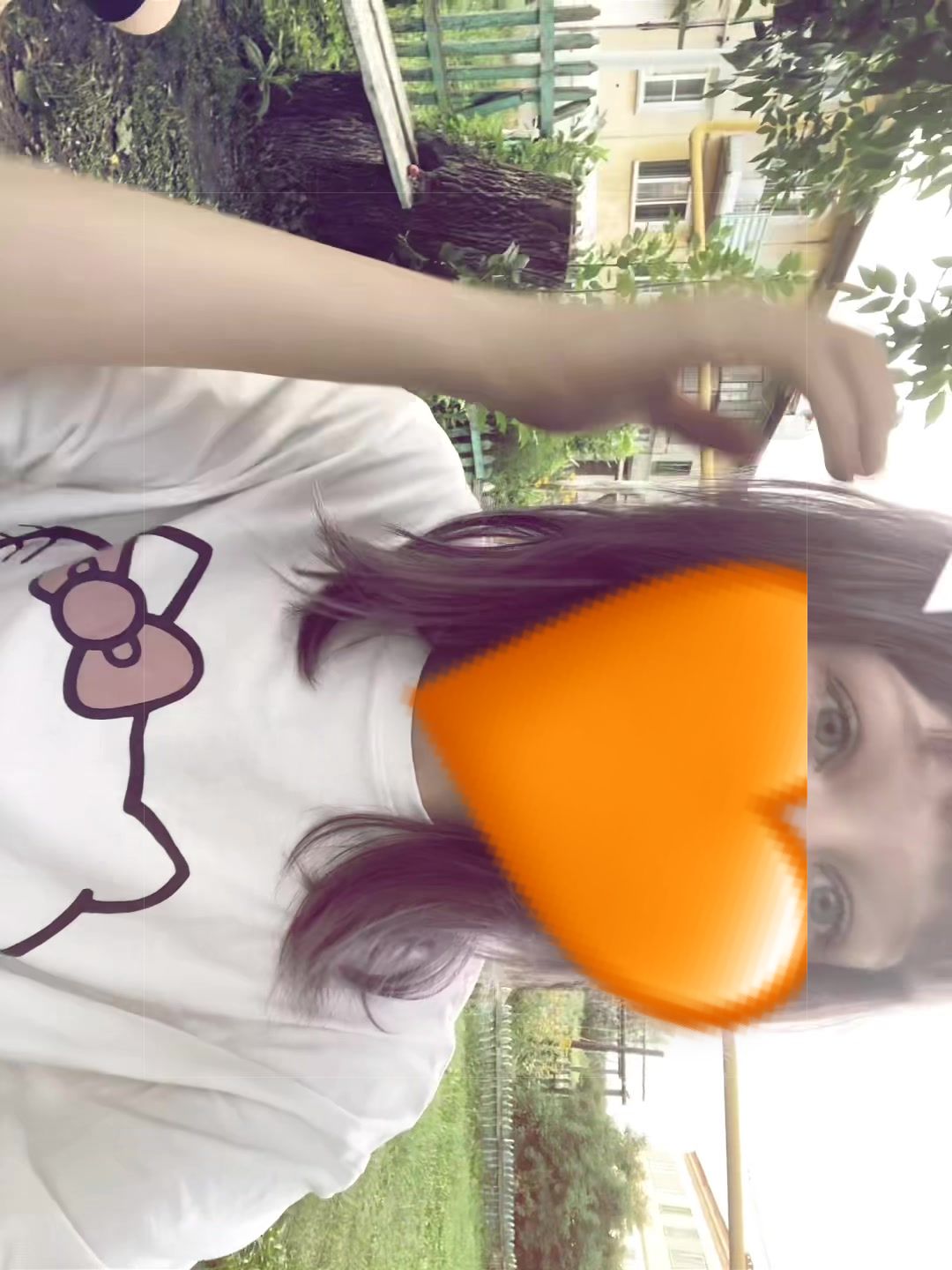 @клубничка машо(°▽°)