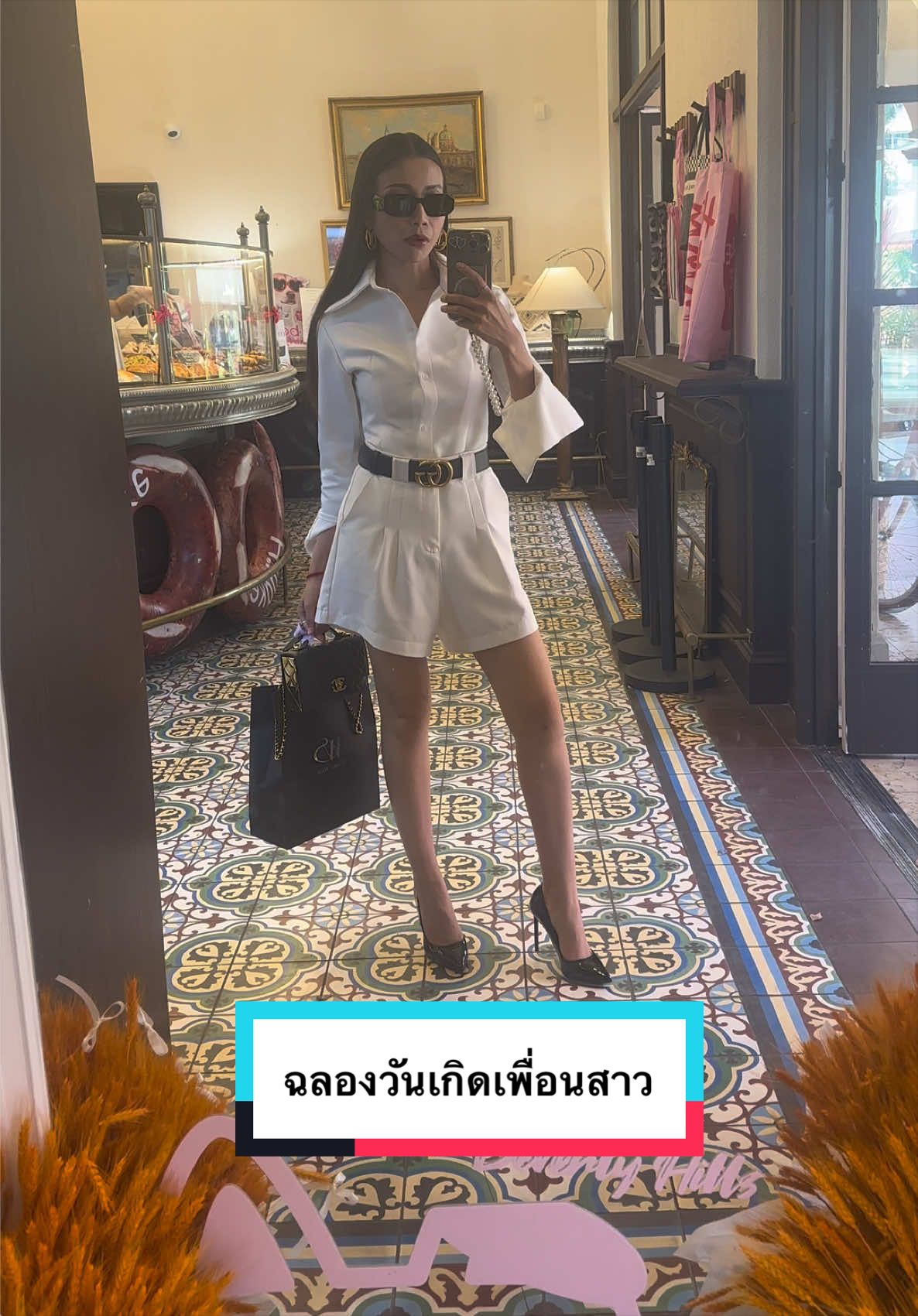 @มาดามวิคกี้