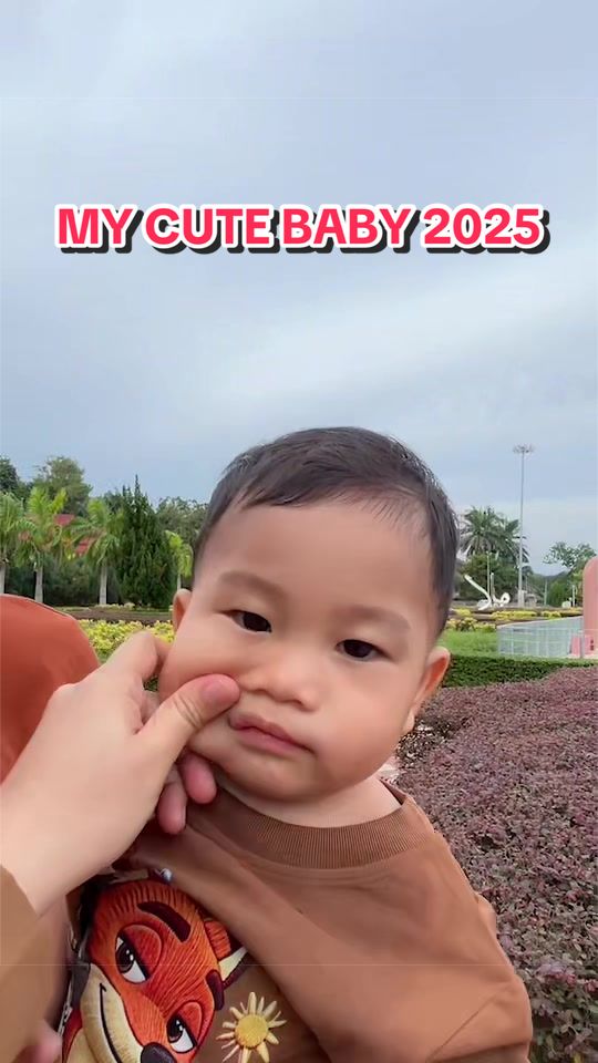 @โก