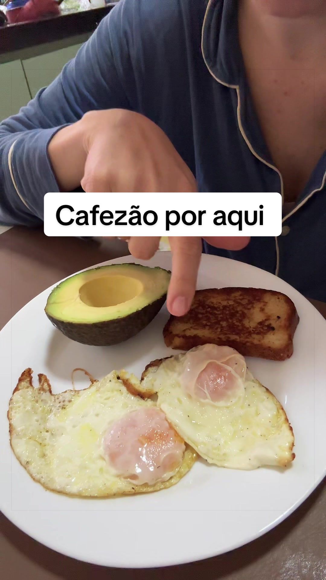 @Vanessa Neckel