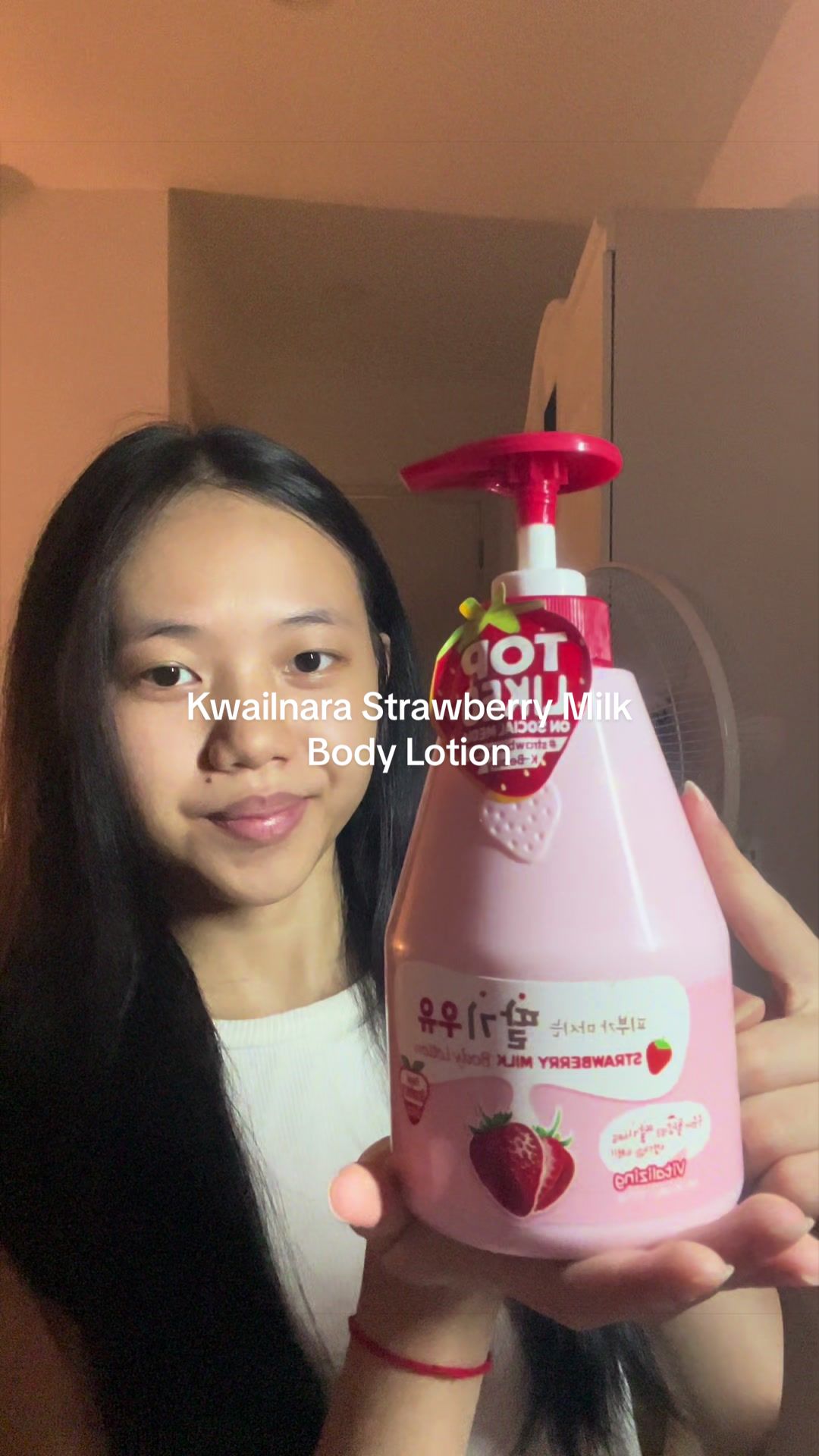 @⋆˚࿔Cheata ជាតា𝜗𝜚˚⋆