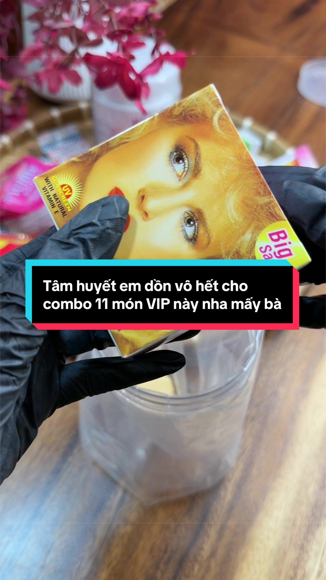 @B&agrave; T&aacute;m Da Dẻ