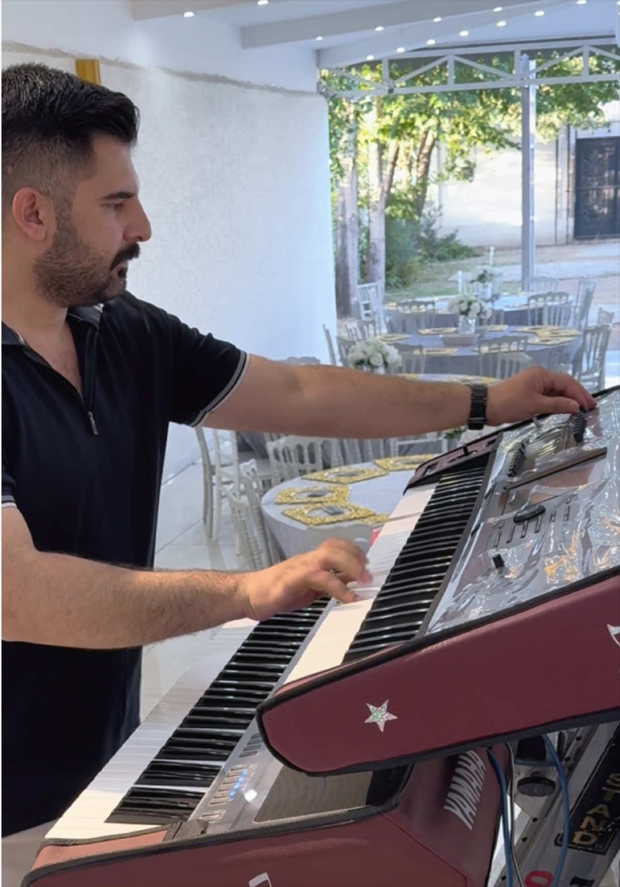 @ferdikaradağ_komaawşin