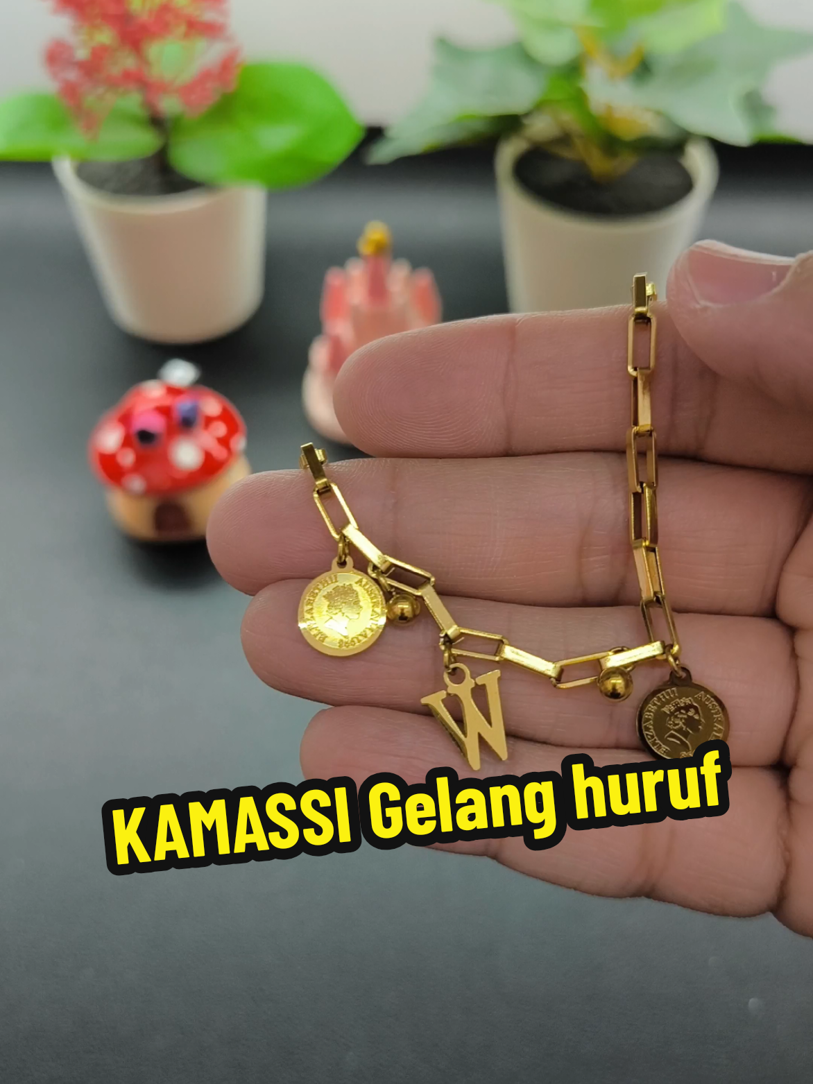 @FashionForUshop