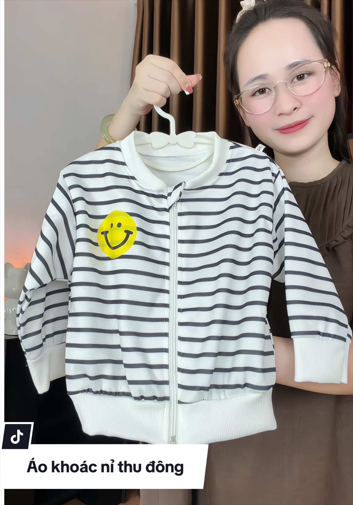 @Mẹ Lan Hương 2 Bé
