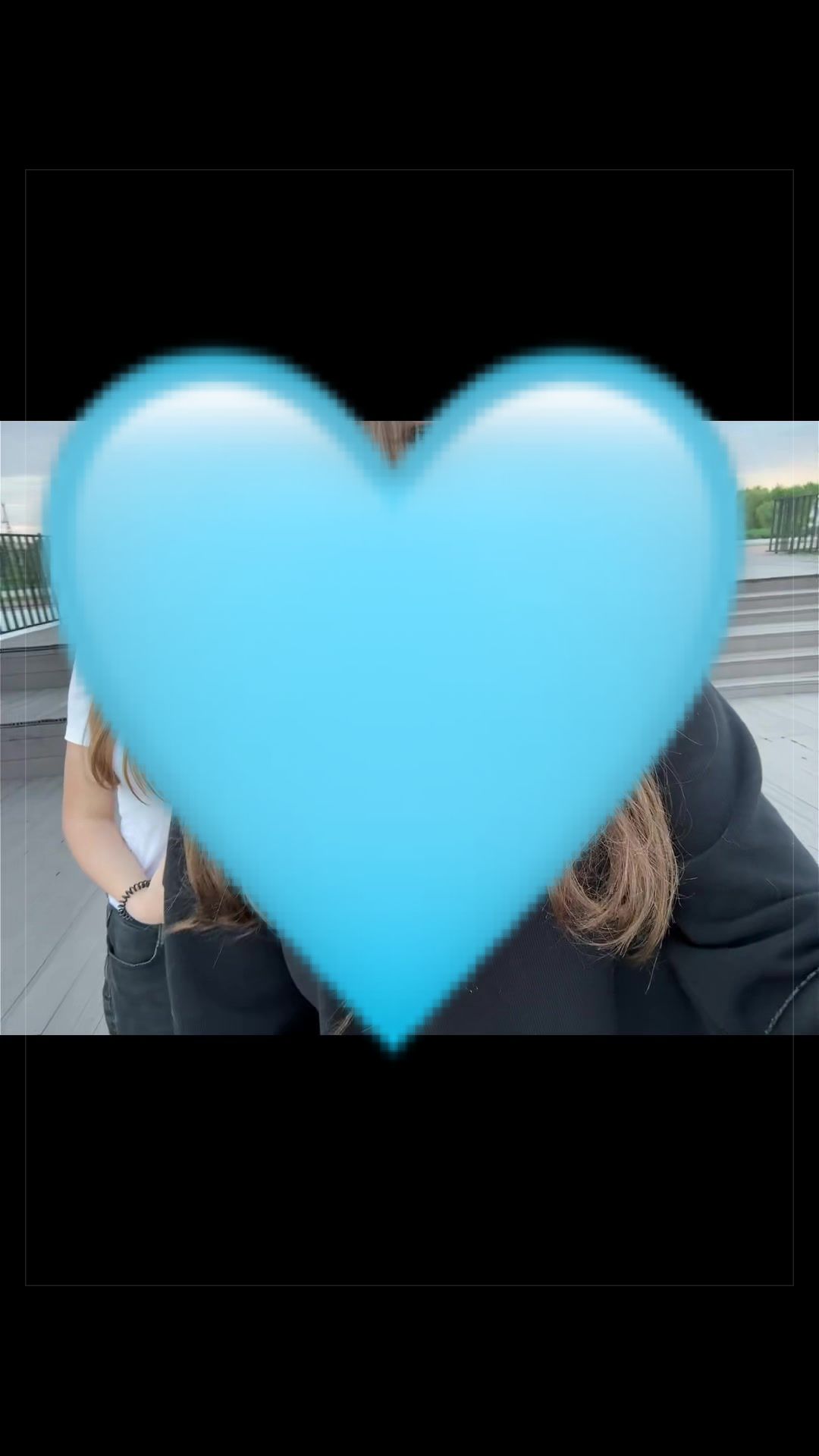 @vikkyqsqw