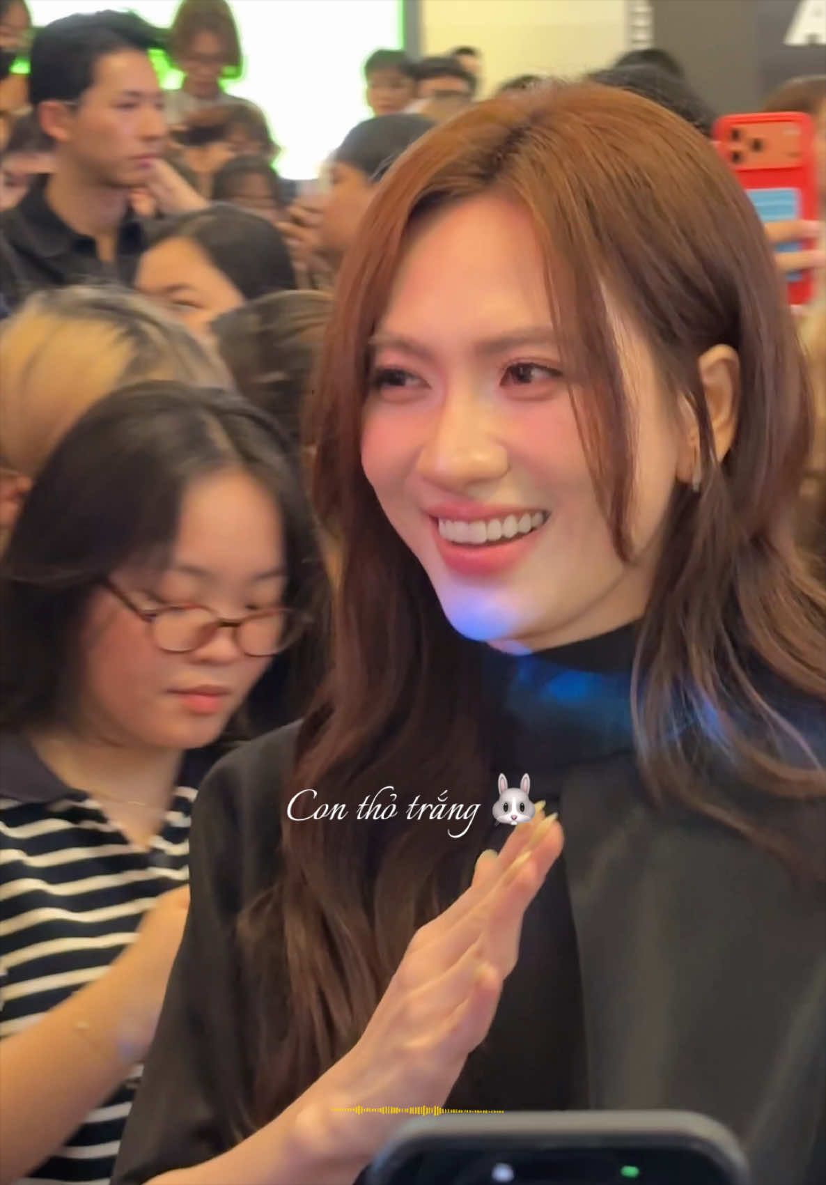 @Con Thỏ Trắng 🐰