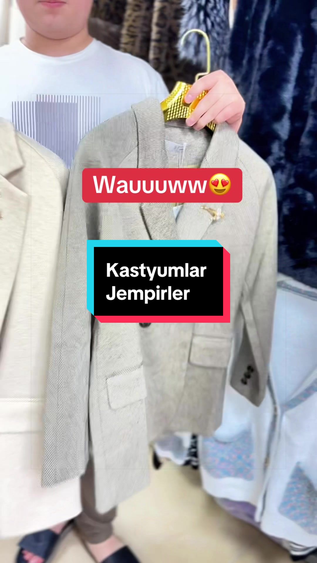 @ShowlySowda