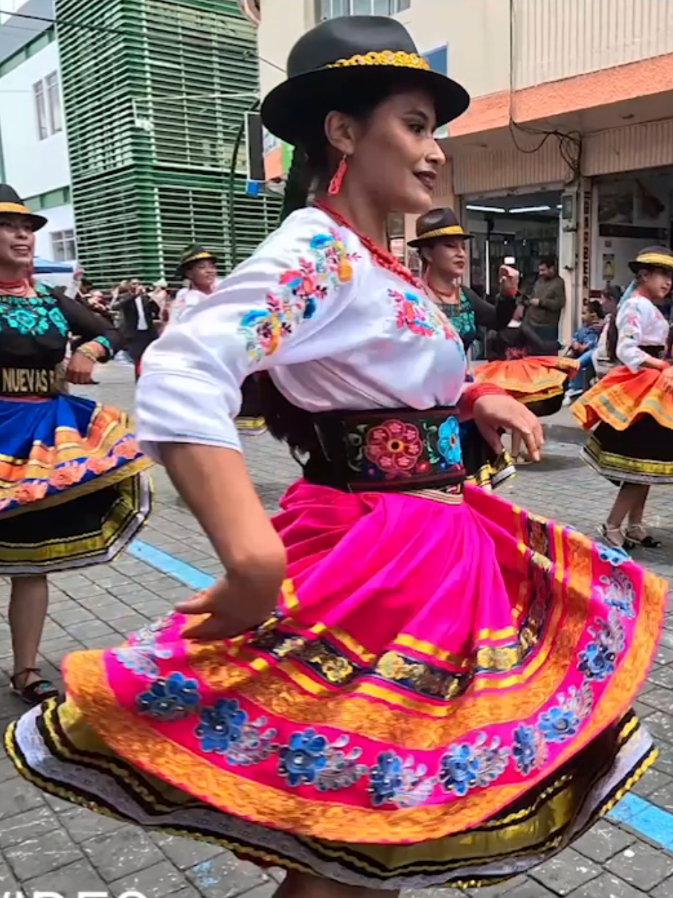 @Luis Caiza (VIDA Y AVENTURA)
