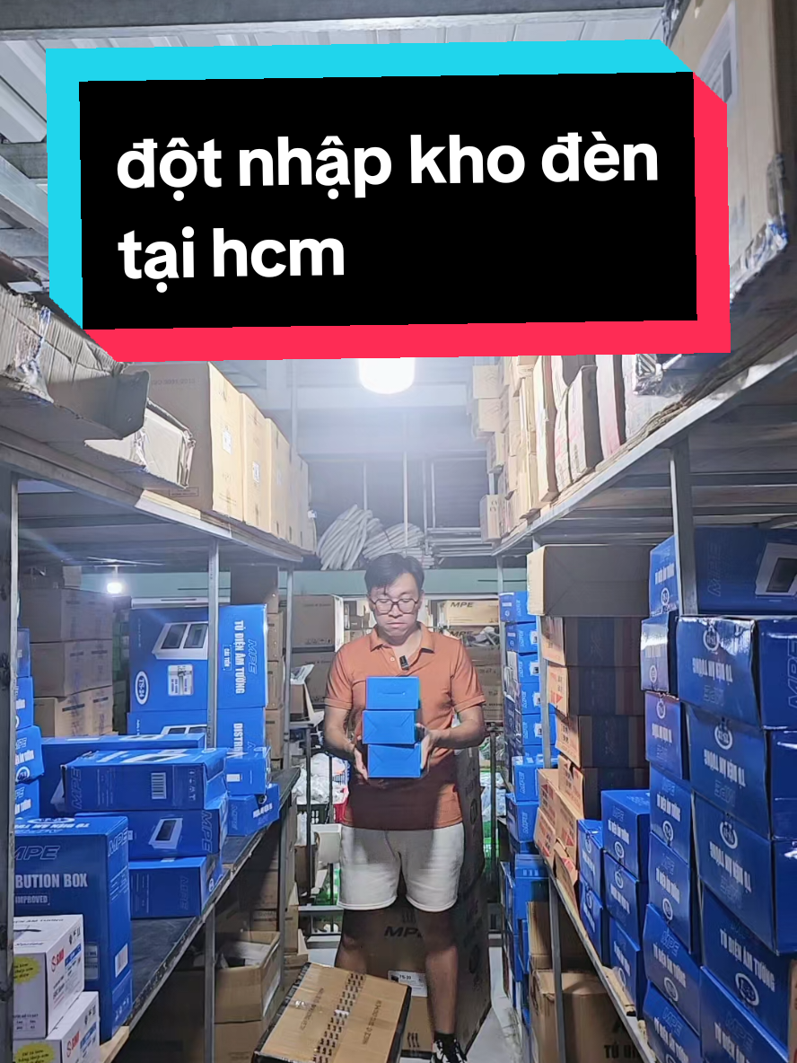 @THẰNG THỢ ĐỤNG