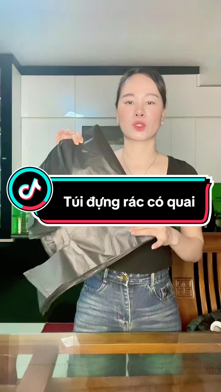 @C&ocirc; g&aacute;i họ Đinh