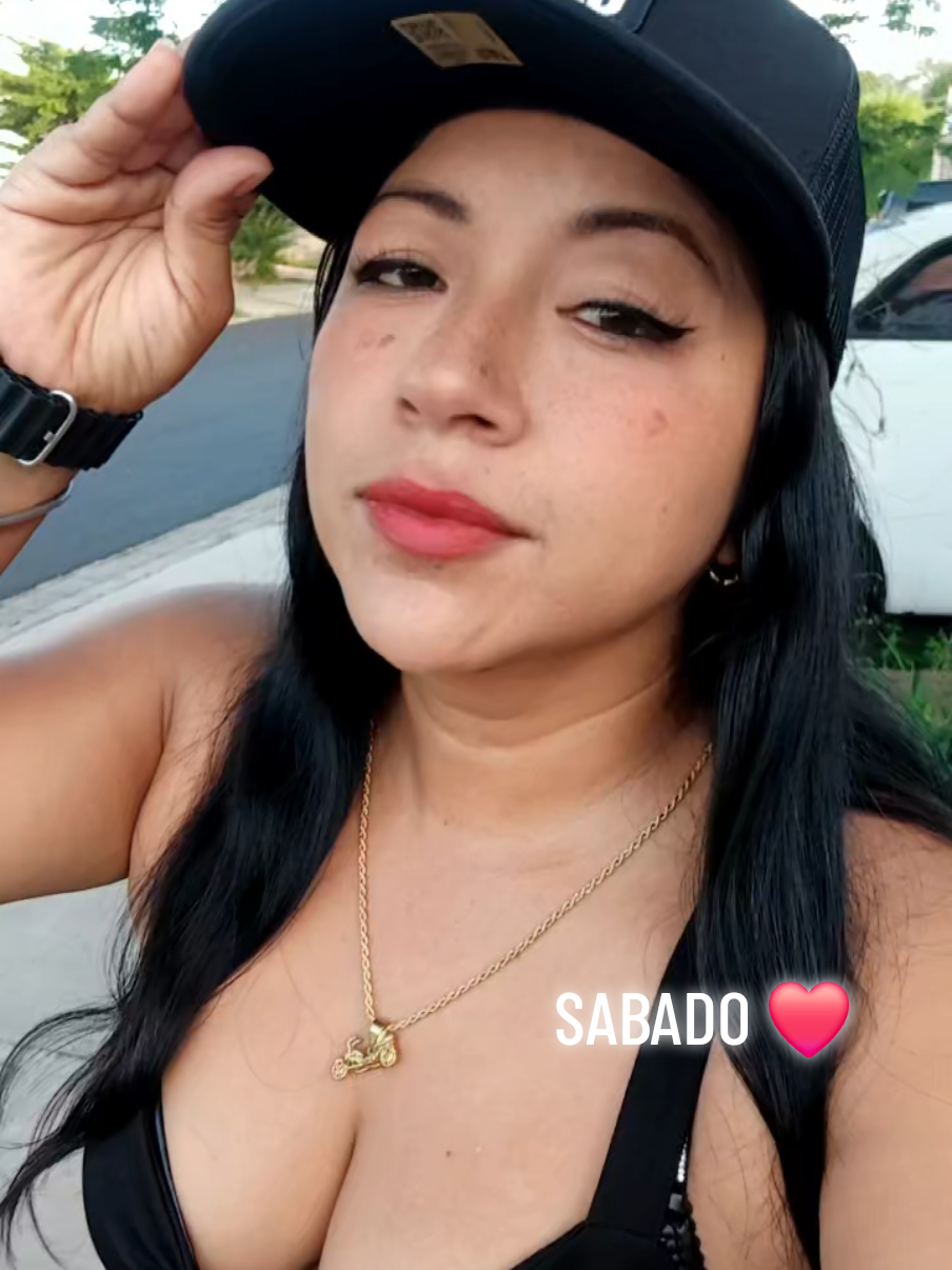 @CAMILA FLORES