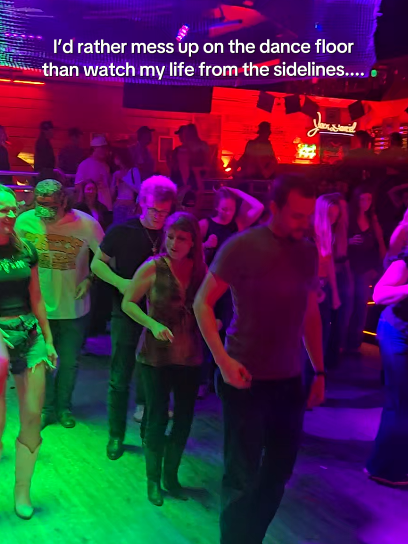 @🇨🇦 Madison's Line Dancing