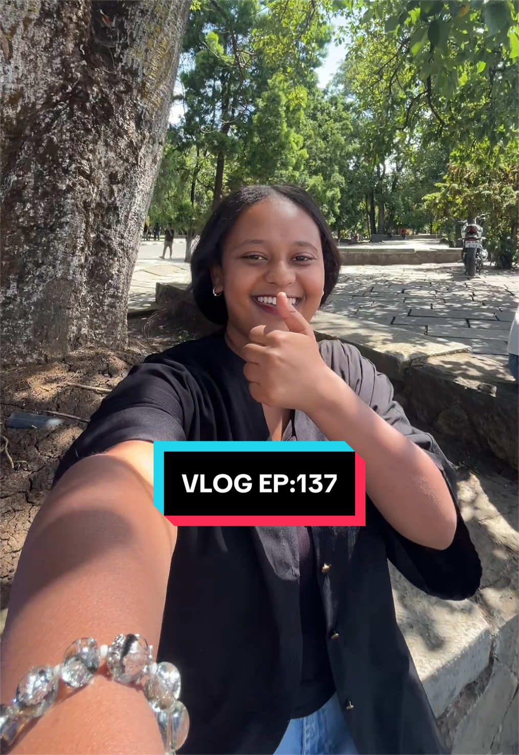 @Mel vlogs🎥