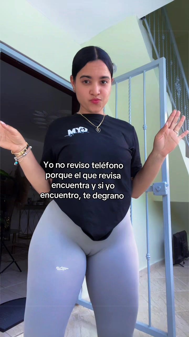 @Emely🍒
