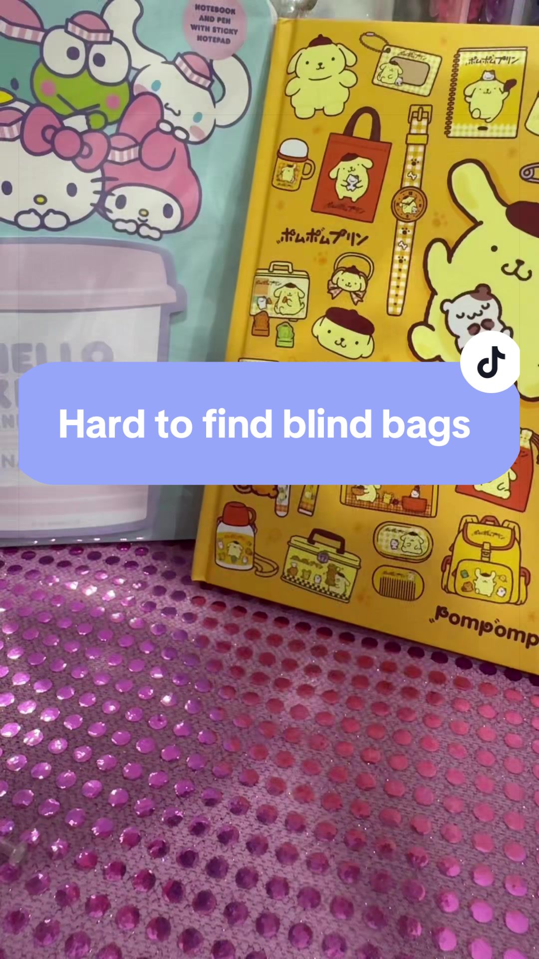 @Fiona | cutesieskeychains.com