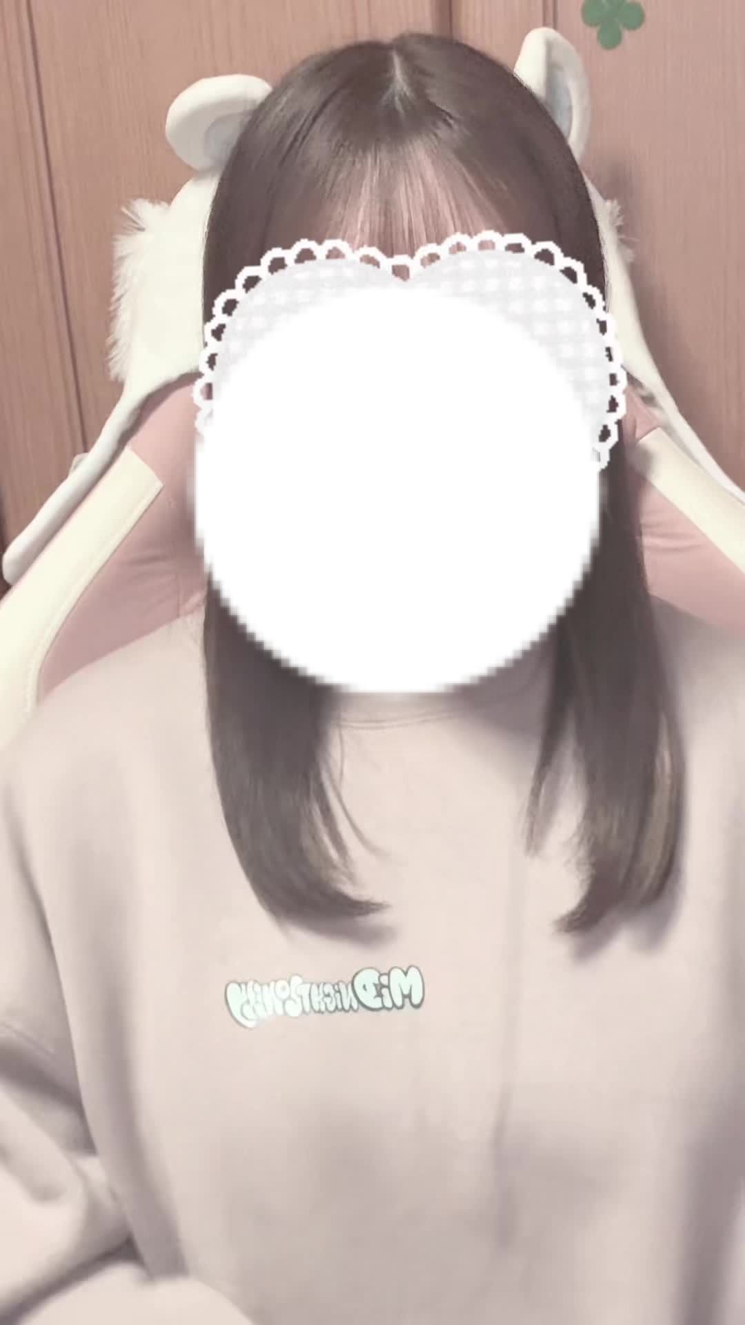 @ひ な .