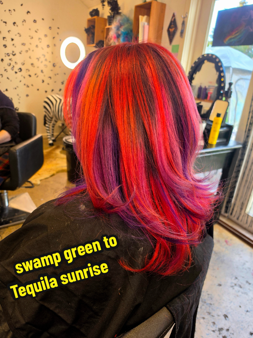 @TheCowgirlColourist