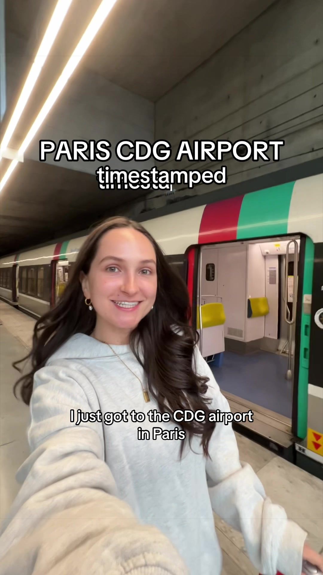 @ZOE IN PARIS 🇫🇷