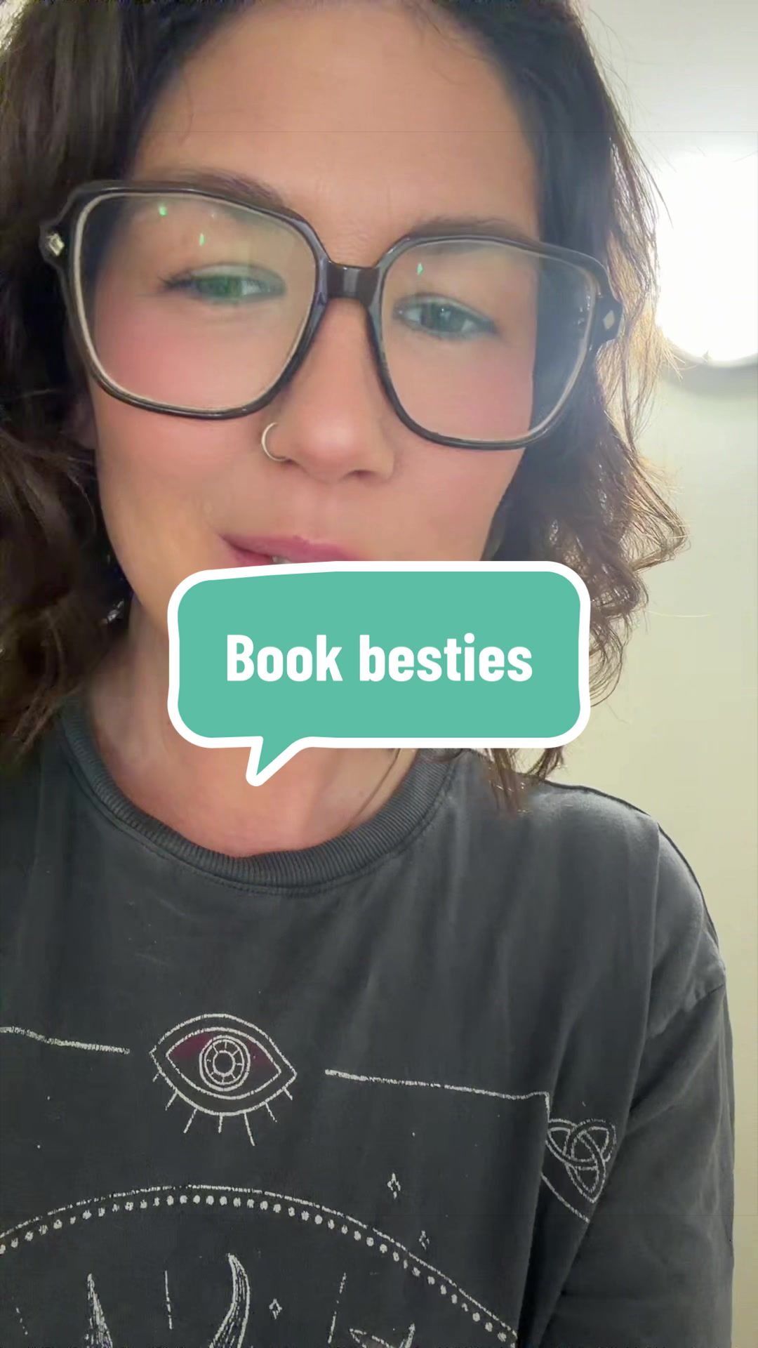 @thequeenofbooks