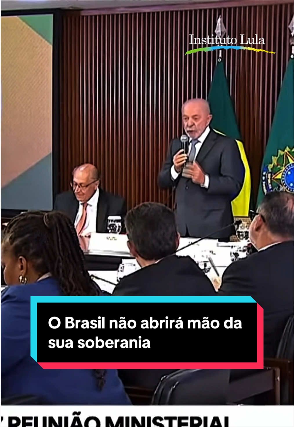@Instituto Lula