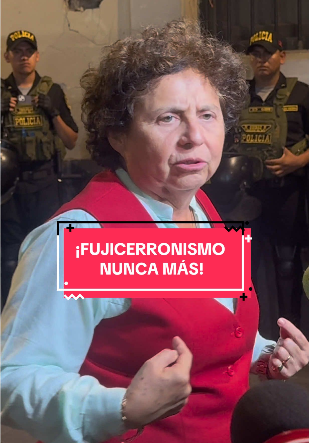 @Susel Paredes Piqu&eacute;